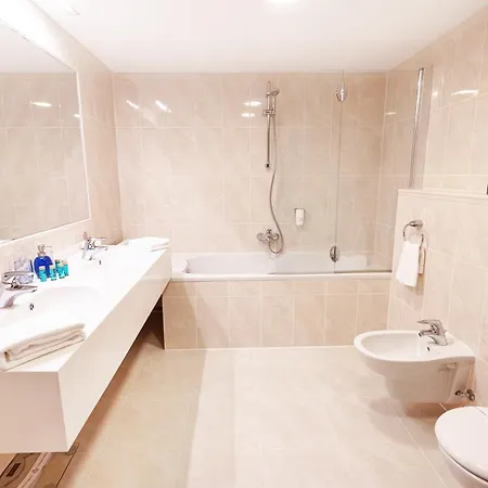 Hotel & Wellness Olympia 4*