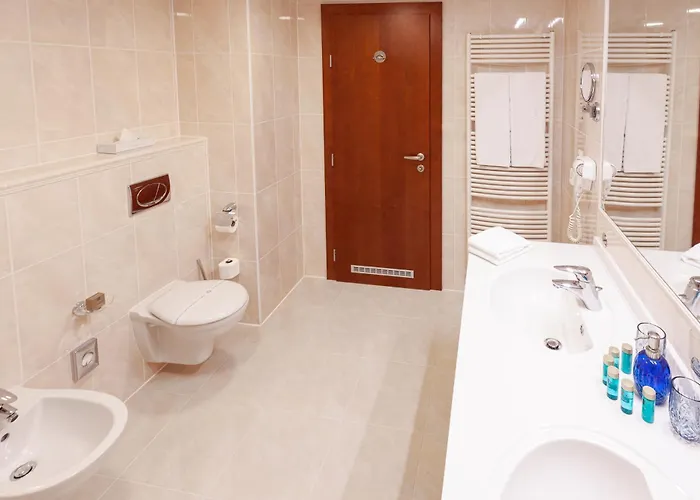 & Wellness Olympia Отель