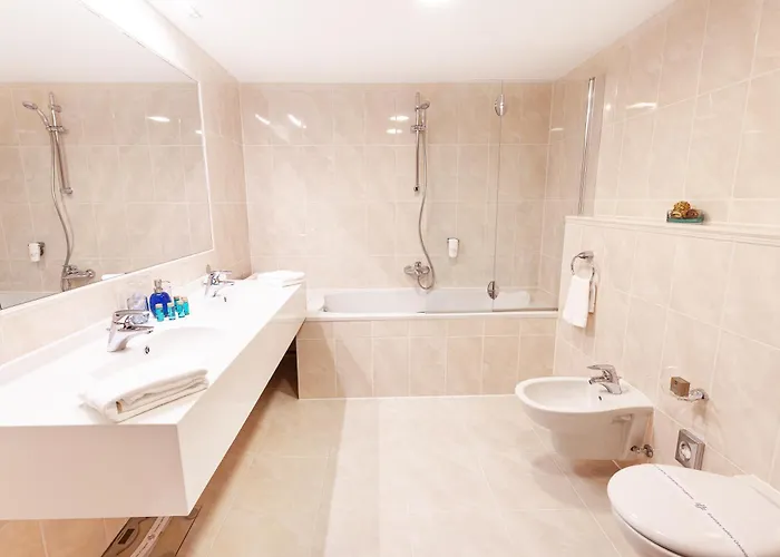Отель & Wellness Olympia 4*