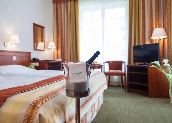 & Wellness Olympia Отель
