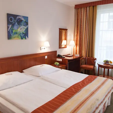 Hotell & Wellness Olympia Mariánské Lázně