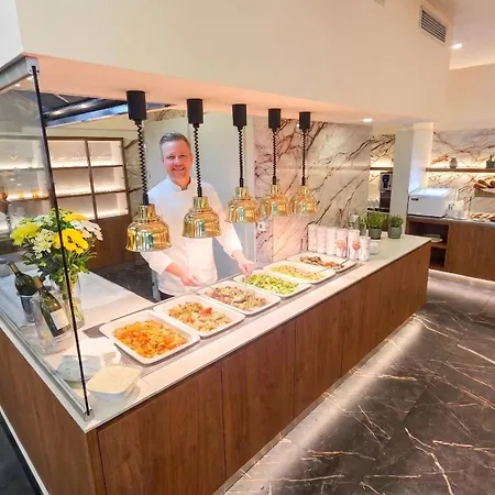 Hotell & Wellness Olympia 4*