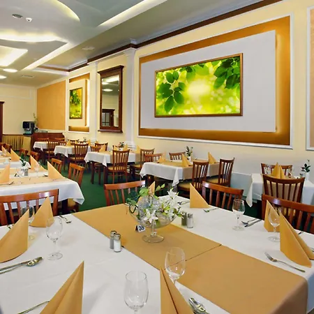 & Wellness Olympia Hotel 4*